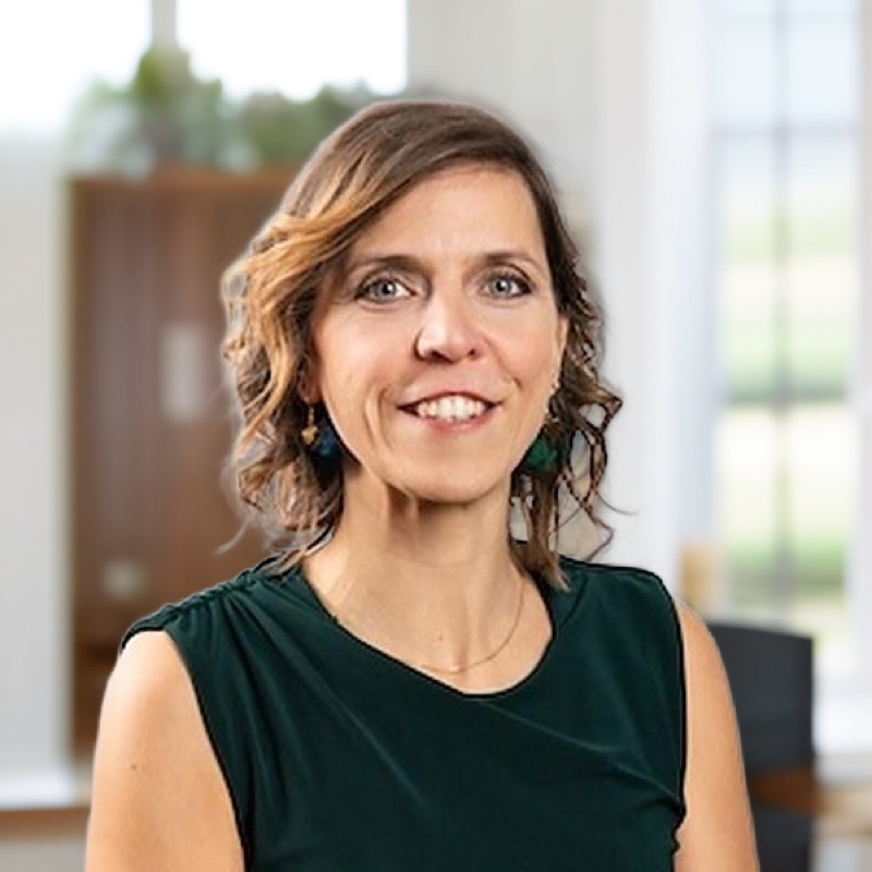 Maître Anne Muller